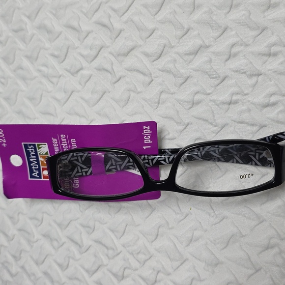 NON-PRESCRIPTION GLASSES - Picture 2 of 5